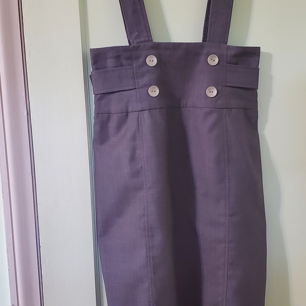 Back slit pencil skirt with suspenders (straps)